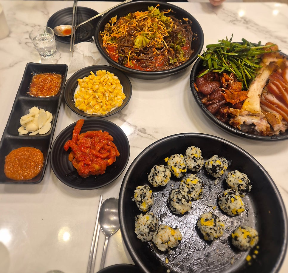 솔방울매운족발 원주점 사진 5