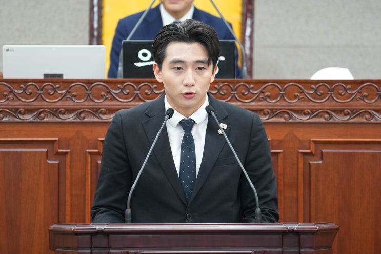  노원구의회 정시온 의원 “월계 성원4단지 교통지옥…스타필드 마켓 전환 전 종합대책 서둘러야”