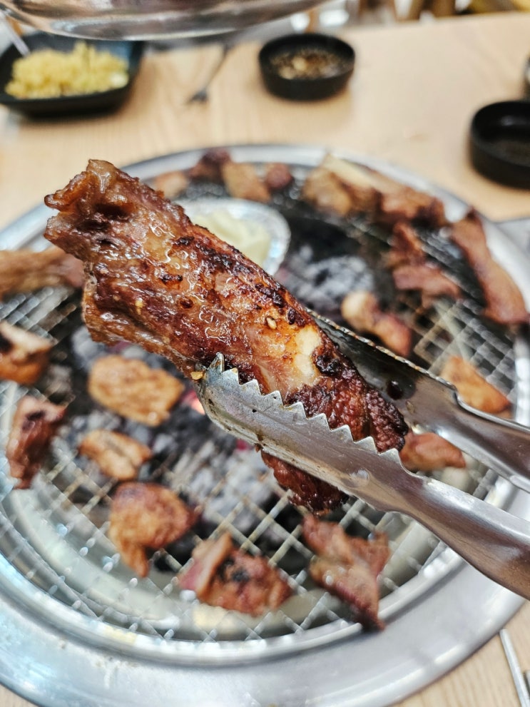  대구 신천역 맛집 모모갈비 신암점 아이랑