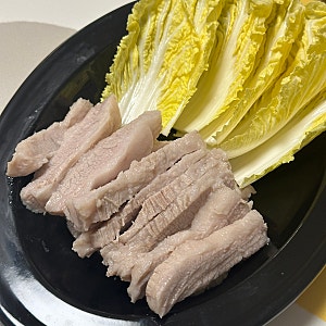 유황먹인 한돈 통항정살 300g, 항정살 수육·묵은지 싸먹기까지 활용법