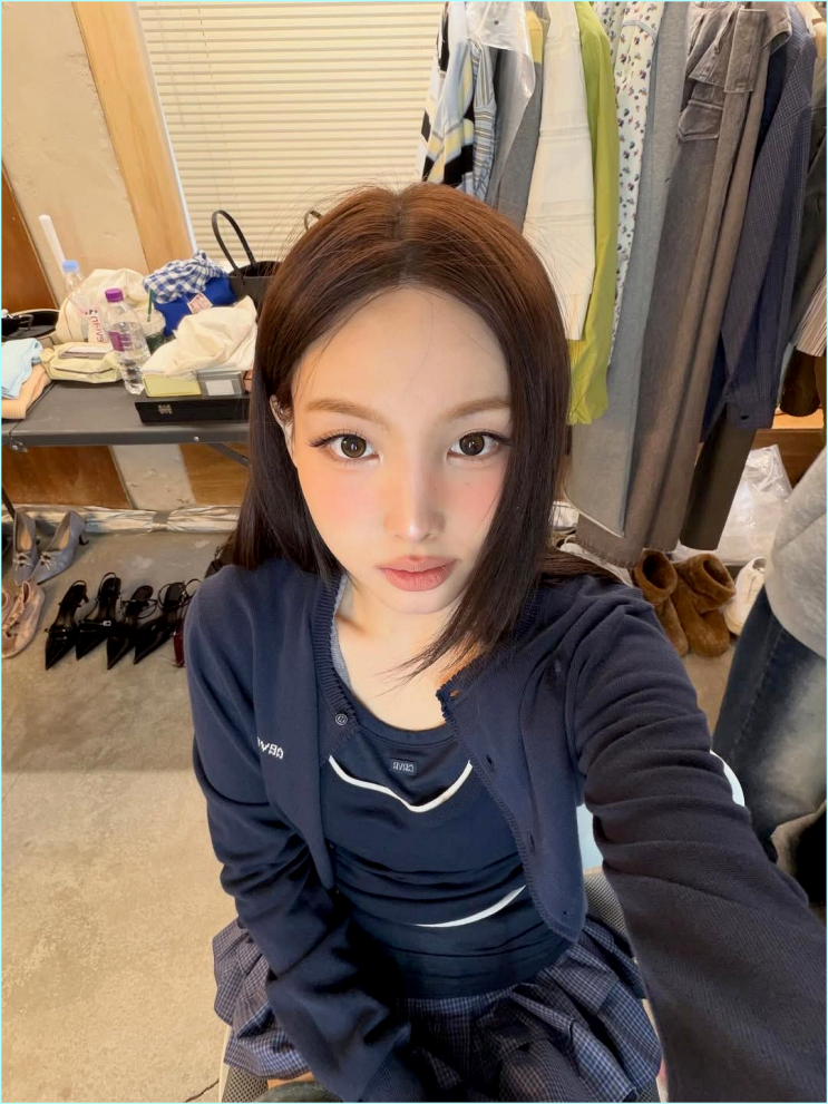  트와이스 나연 캐리어 털었더니 나온 반전 애착템, 직구하기 전 무조건 보세요
