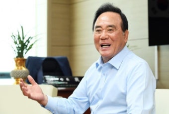 상속 욕심 드러낸 탁재훈, 레미콘 회장 아버지 배조웅은 누구? (프로필)
