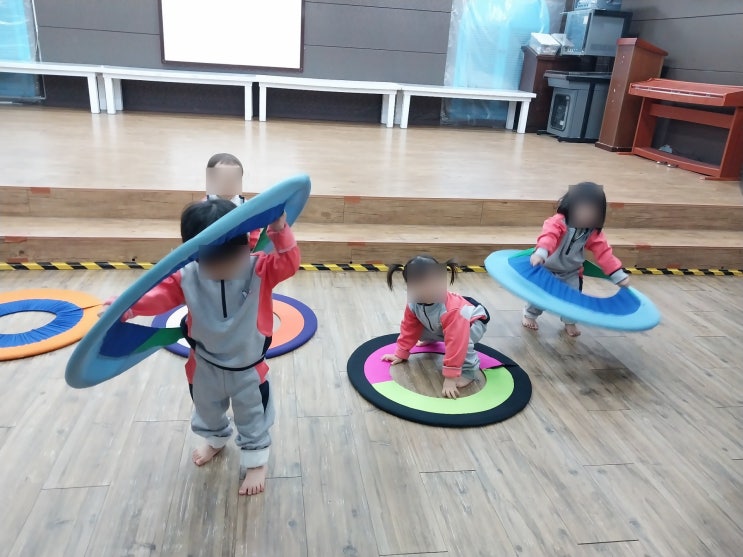  [아이큰별어린이집 활동] 아이큰별어린이집 체육활동 훌라우프 플라잉후프로 즐겁게 몸을 움직인 하루