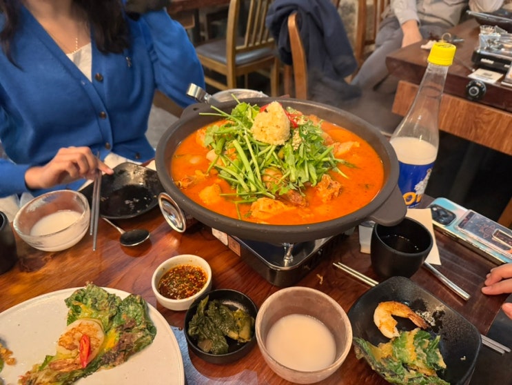  부엉이산장 청류 압구정로데오점| 압구정로데오술집 '낮술도 가능'