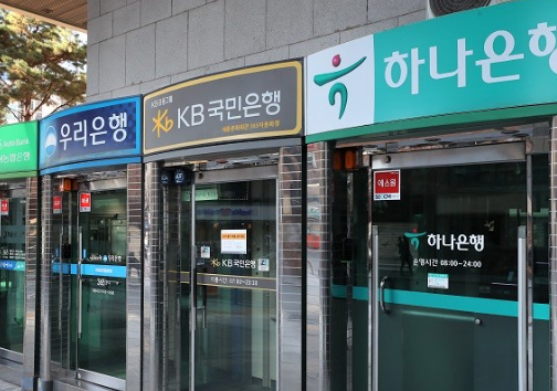  카드값 연체, 10만원도 경고 신용불이익 받는다