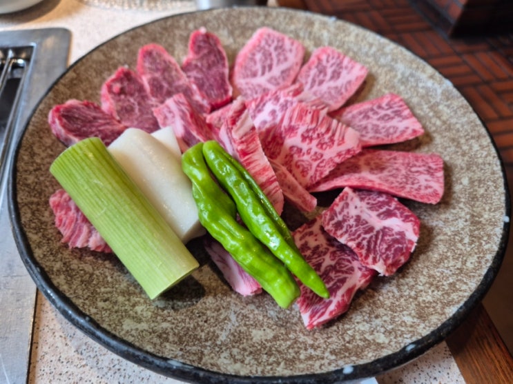  서촌 통의동 국빈관 한우, 연탄불 맛집 후기