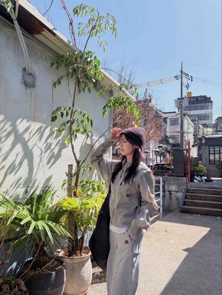  정소민 근황 현실 사복코디? 찐 데일리룩 바람막이 추천템!