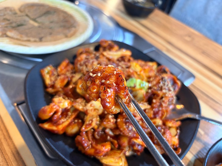  중리저수지맛집 쭈꾸미잘하는집 동탄본점, 평일에도 줄서는 이유