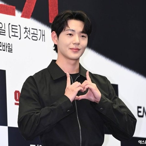신재하가 김희애 아들로 합류, 27살 나이 차 드라마의 마지막 퍼즐