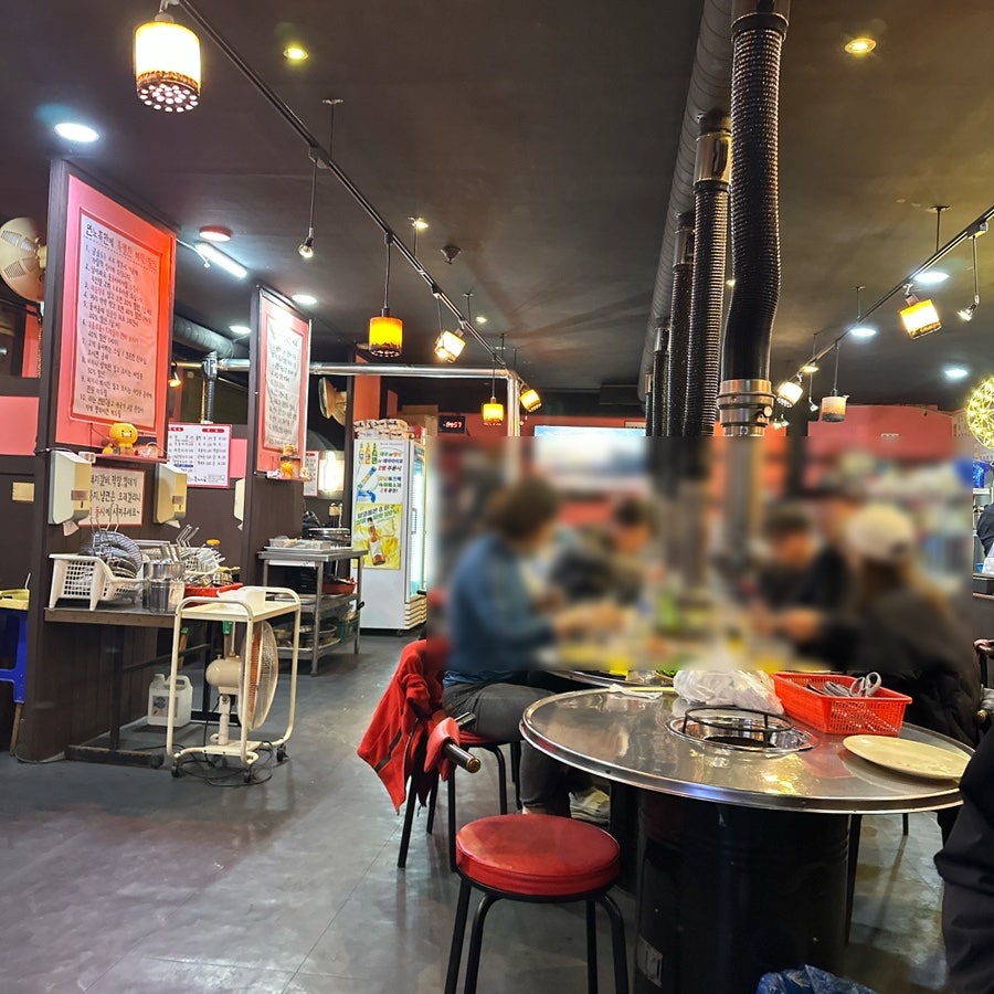 연탄위에노는흑돼지 사진 3