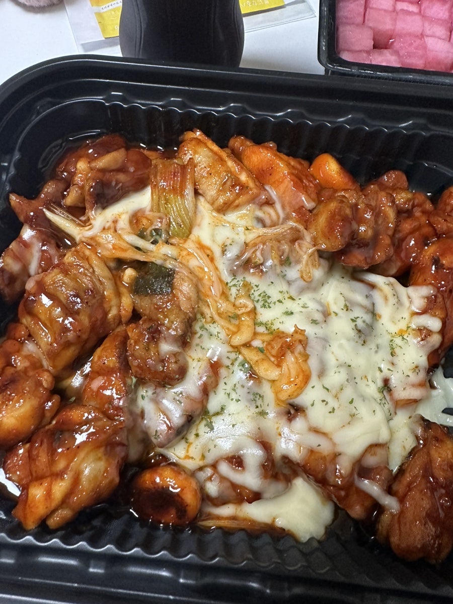 기영이숯불두마리치킨 광진중곡점 사진 5