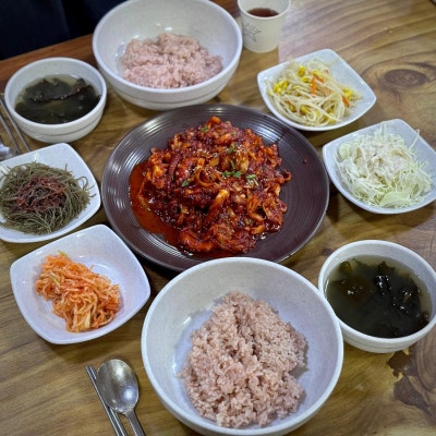 [초가집] 수원한식 통통한 수원낙지볶음 갓성비있는 부모님 모시고 가기 좋은집