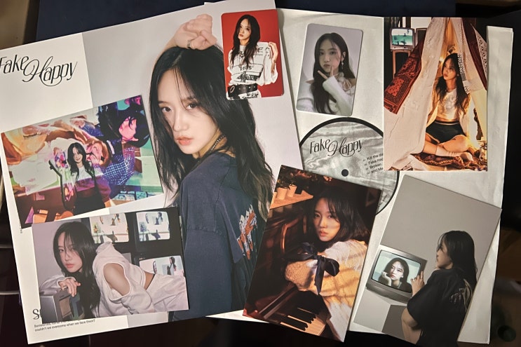 서리 (Seori) - Fake Happy [LP]
