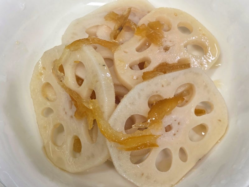 간장 말고 이렇게! 상큼한 유자청 연근무침