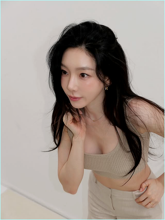  "저게 사람 배야?" 9년 차 태연이 무조건 한다는 지옥의 5분 복부 컷팅 루틴