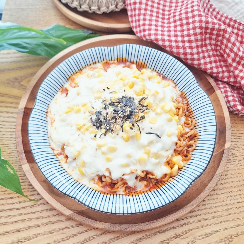 콘치즈 불닭 볶음면 전자레인지 레시피 불닭콘치즈 만드는법