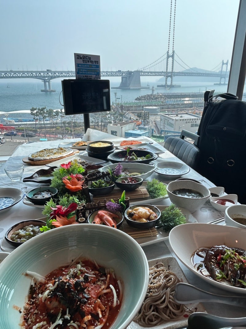 부산 광안리 애견동반 상다리 부러지는 인생 맛집 횟집 금랑횟집