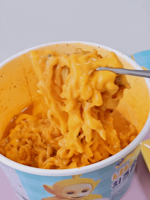 CU편의점 신상 '텔레토비 나나 치즈라볶이' 먹고 '텔레토비 딸기우유'로 입가심한 후기