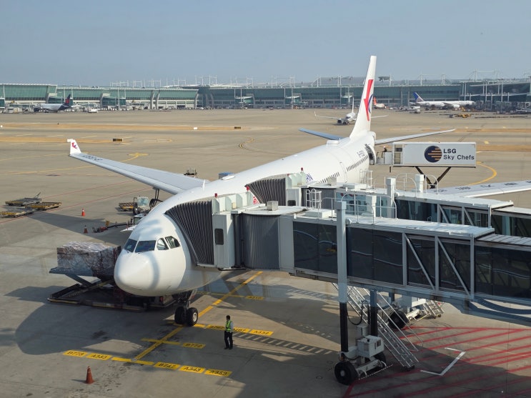  상하이여행 중국동방항공 인천공항 - 상하이 푸동공항 MU5034 탑승기