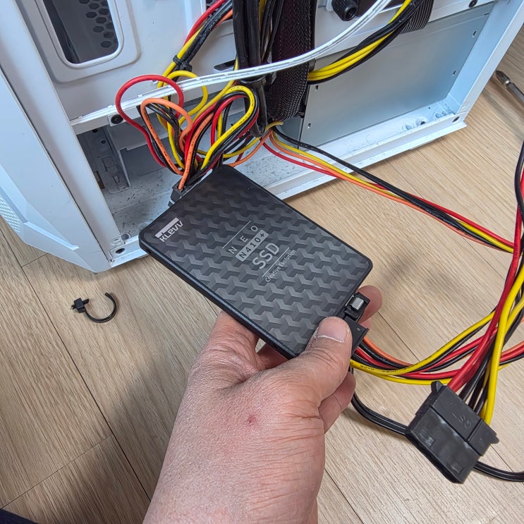  서대문 연희동 컴퓨터수리 '게임 설치가 안되요' KLEVV SSD 512GB 추가 휴일 출장