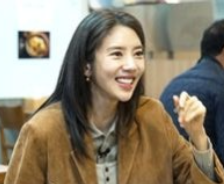   식객 허영만의 백반기행 손담비 출연! 시험관 시술로 얻은 붕어빵 딸 공개