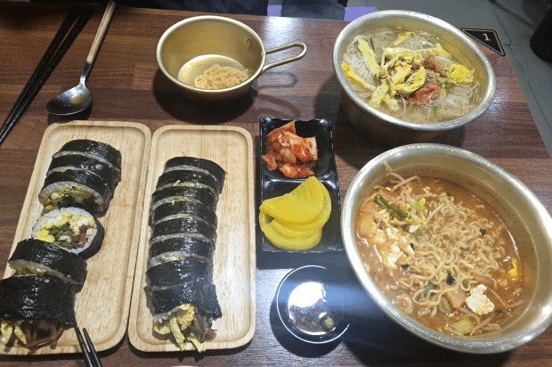 울산성남동맛집 아늑한 분위기 혼밥가능한 맛있는 이화원