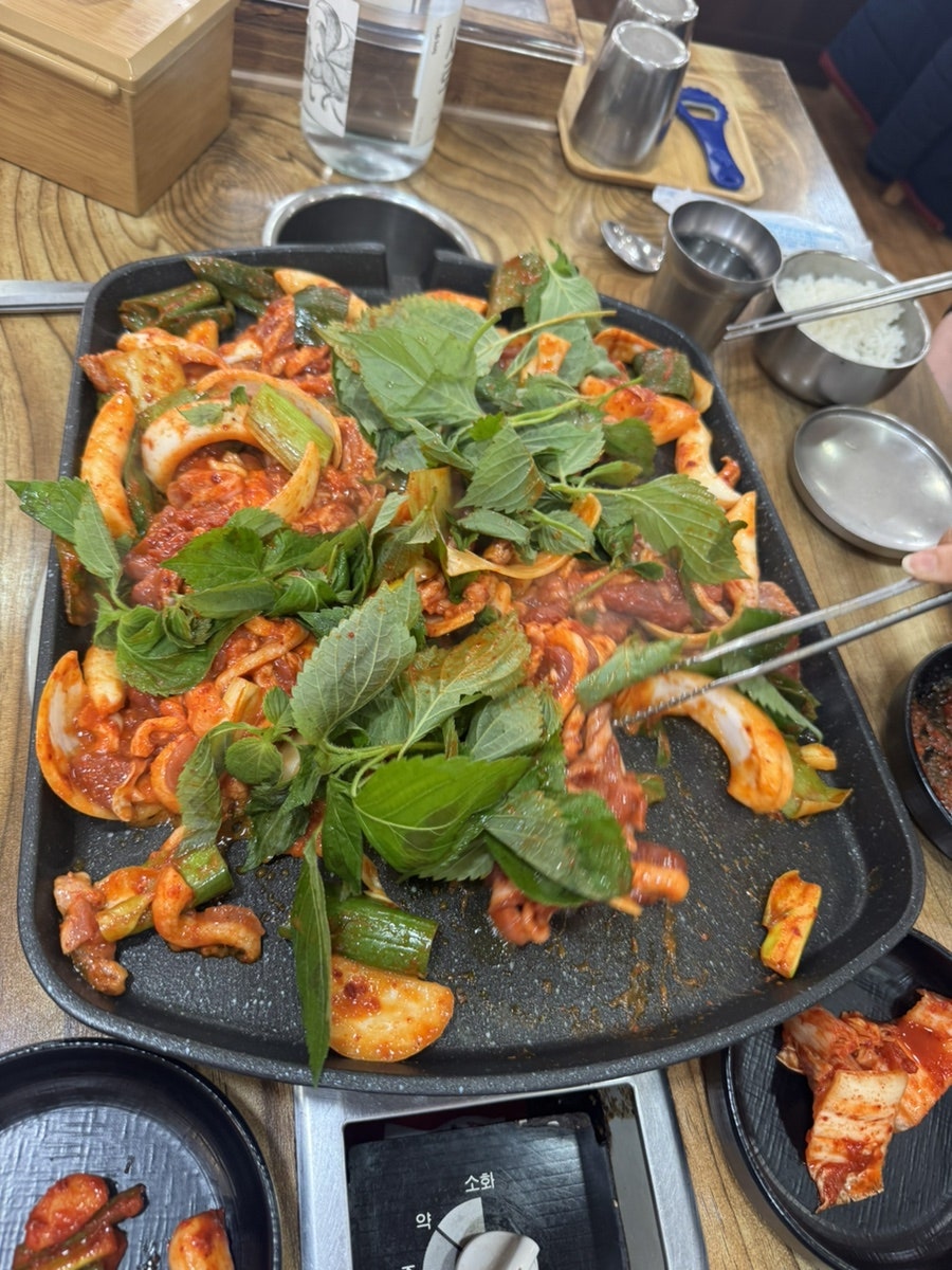 큰손생오리흑염소전문점 사진 6