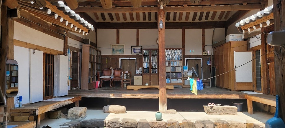 Byeongamgotaek photo 3