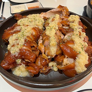 광화문 감자탕 맛집 족발야시장&무청감자탕 광화문점ㅣ잡내없는 마늘족발, 해장국으로 소주....
