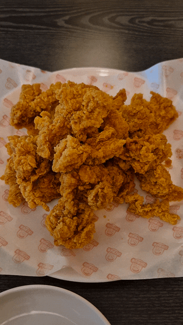 충북대 정문 맛집 준딩동 치킨에서 가성비 후라이드 먹었어요