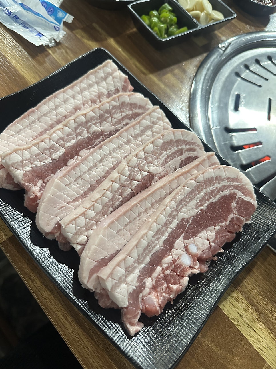 행복한돼지세끼 사진 2