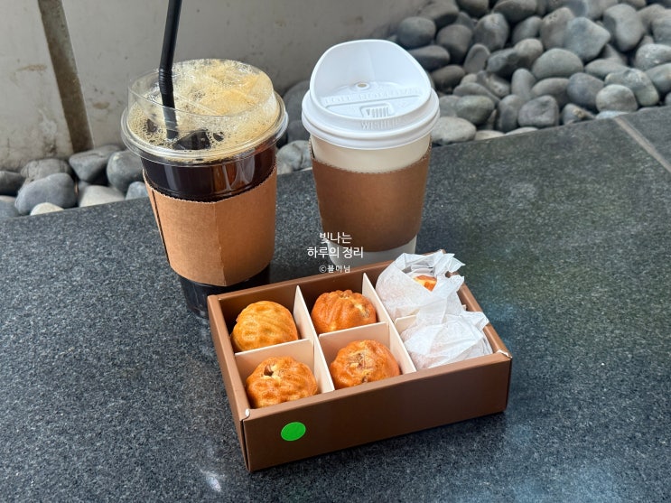 강남디저트 멍키호두 강남점 라꽁비에뜨 앙버터호두과자