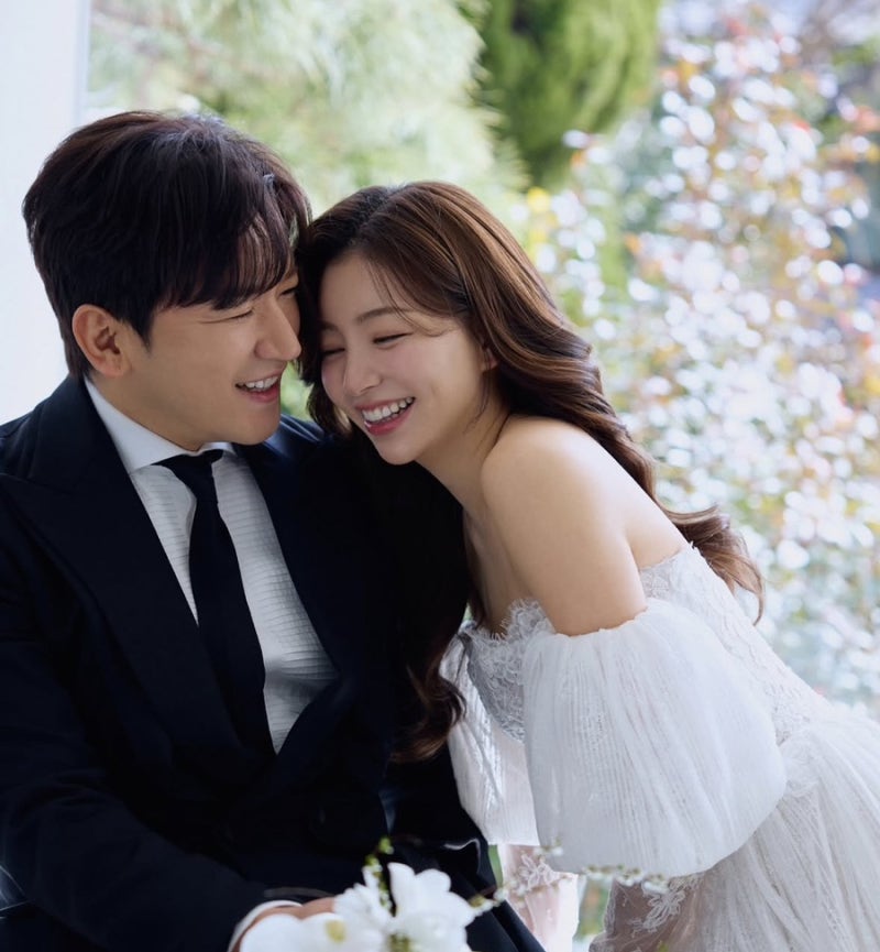 신화 멤버들 다 모였는데… 신혜성만 불참, 이유 알아보니