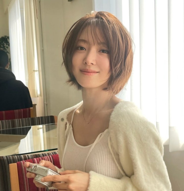  이세영 단발 변신 레전드 찍었다… 러블리 버리고 성숙미 폭발한 이유