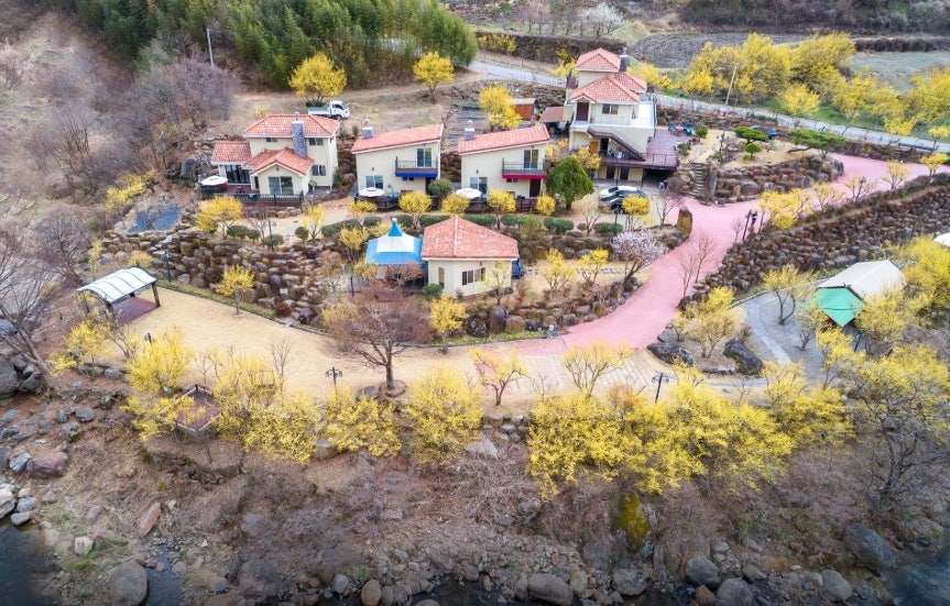 돌풀마루 글램핑