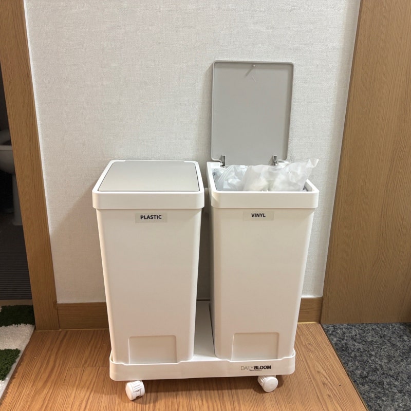 원터치 분리수거함 깔끔하고 편리한 데일리블룸