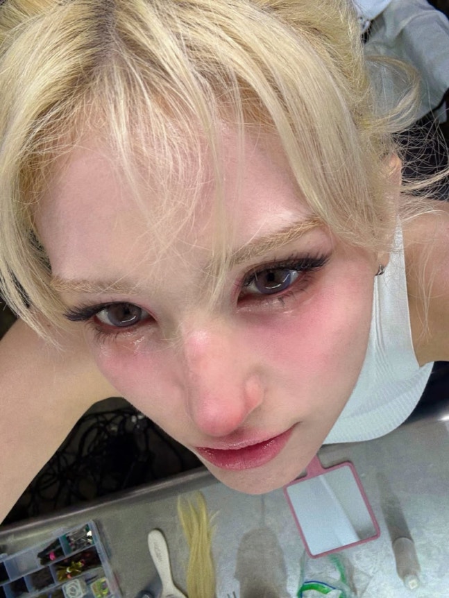  “가방 다 뒤졌는데 없다”…전소미 명품 분실, 수천만 원 ‘눈물 셀카’ 진짜 이유 (+크롬하츠 가격 실화?)