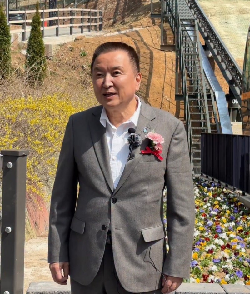 김영환 충북지사 공천 컷오프 효력정지로 부활, 그는 누구인가