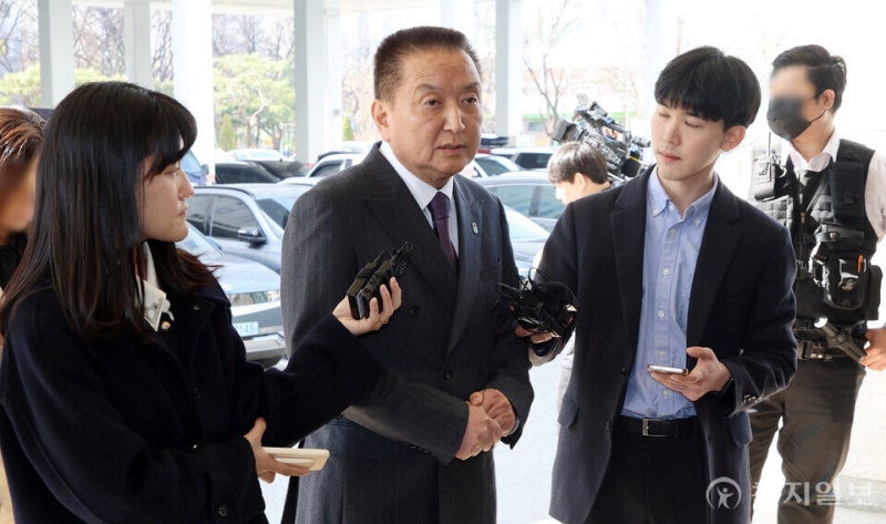 [속보] 법원, 김영환 충북지사 컷오프 효력정지 가처분 인용... 공천 대혼란