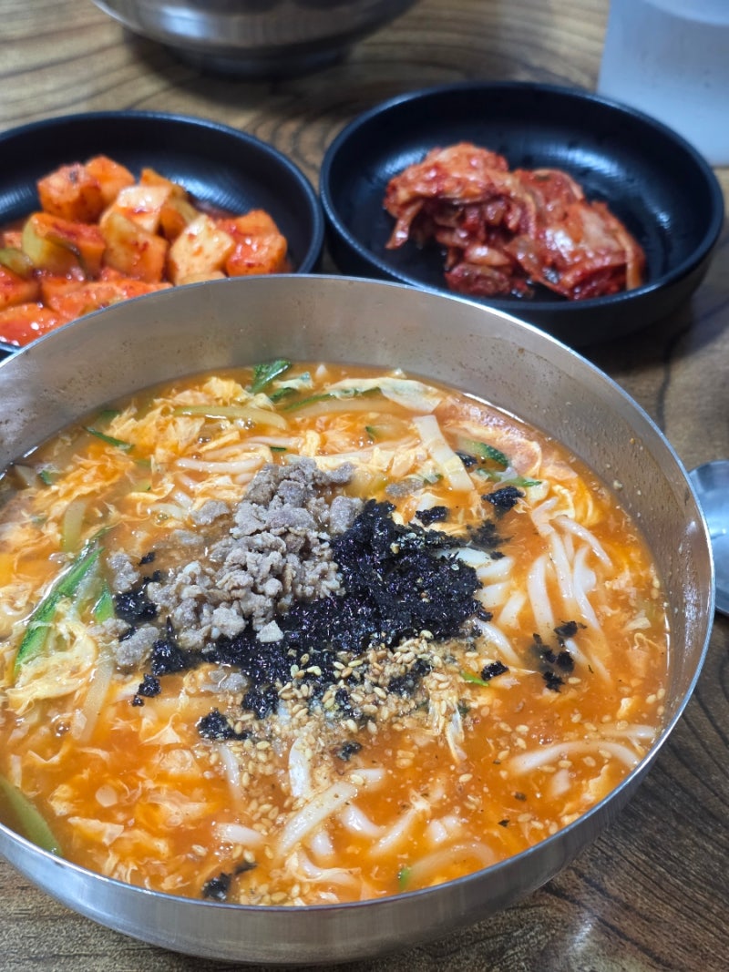 강릉 3대 장칼국수 맛집, 벌집 손칼국수