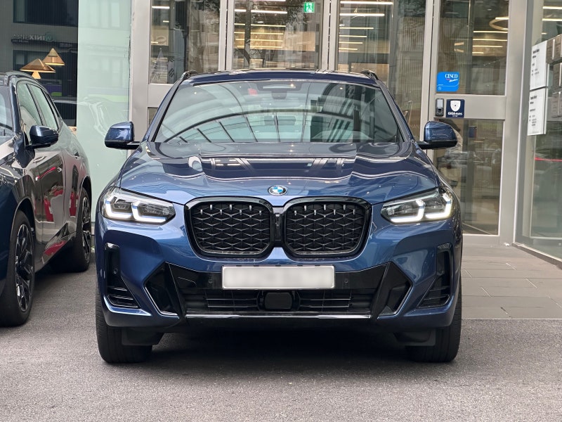 2025 BMW X4 모의견적, 단종 예정 모델 마지막 재고 차량, 파이토닉블루 색상 최대 할인 프로모....