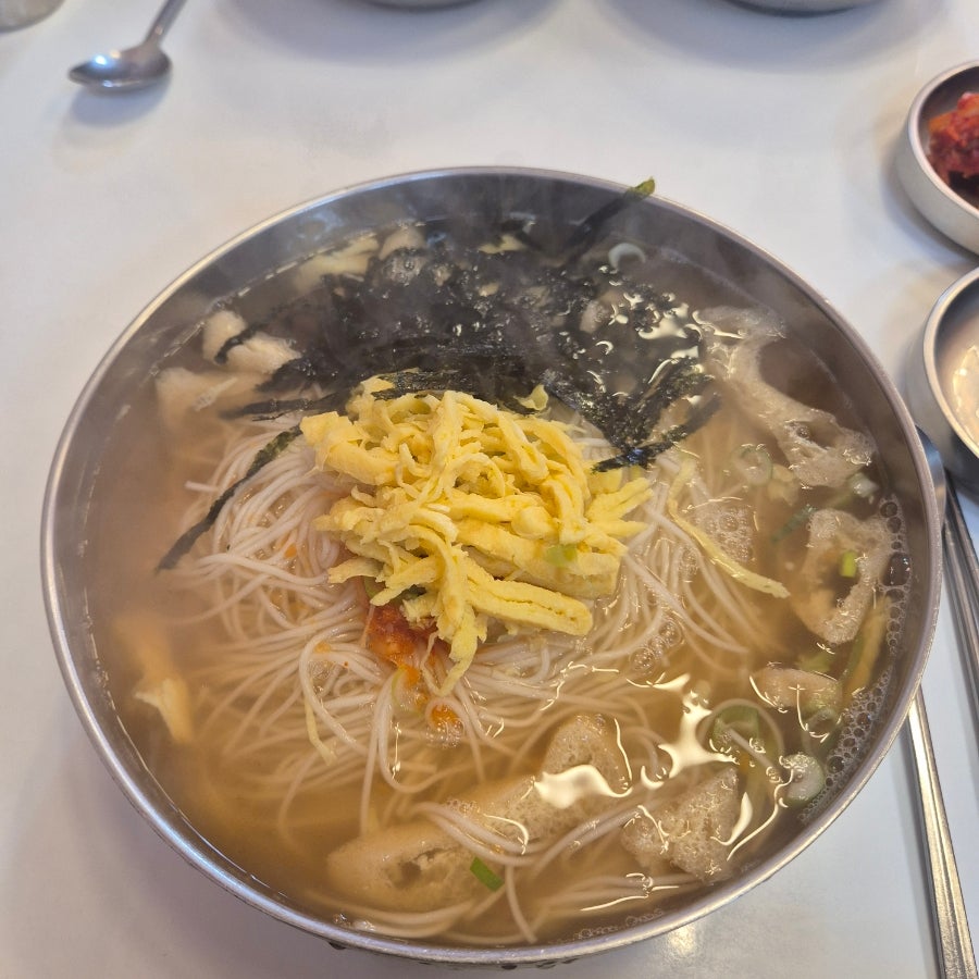 넘치는국수한그릇 사진 5