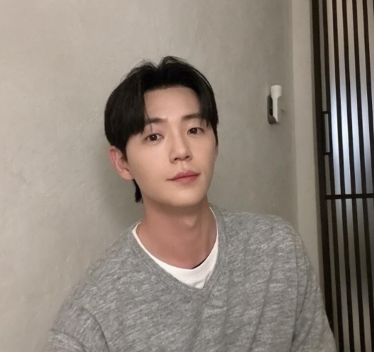 신재하 '샤이닝' 10년 짝사랑 눈물 엔딩, 악역 지우고 순애보 장착한 배우의 진짜 나이와 차기....