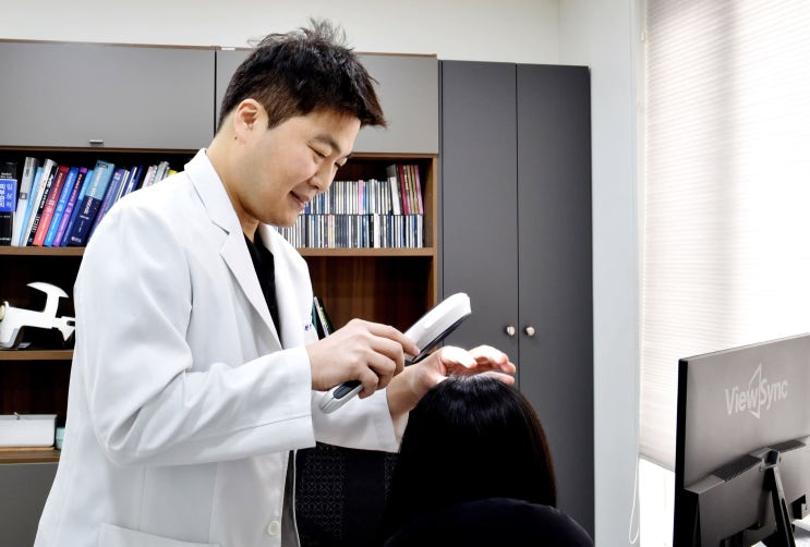  안양 여성탈모치료 (모낭주사), 모낭 기능까지 봐야 하는 이유는?