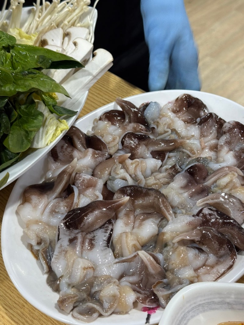[선릉/대치] 여수오동도 새조개샤브 준치회무침 제철해산물 맛집