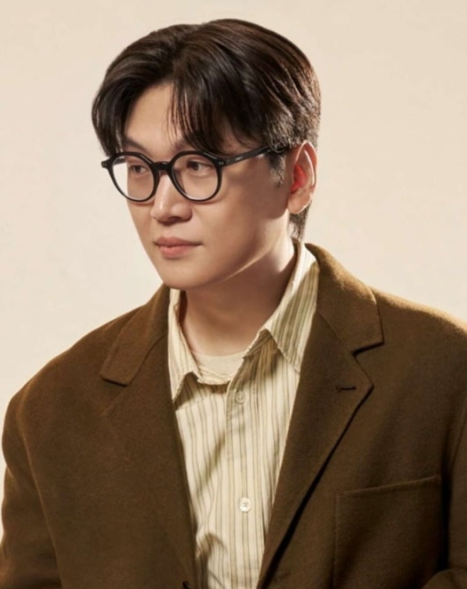   믿기 힘든 소식? 번역가 황석희, 충격적인 과거 성범죄 전력 논란의 진실