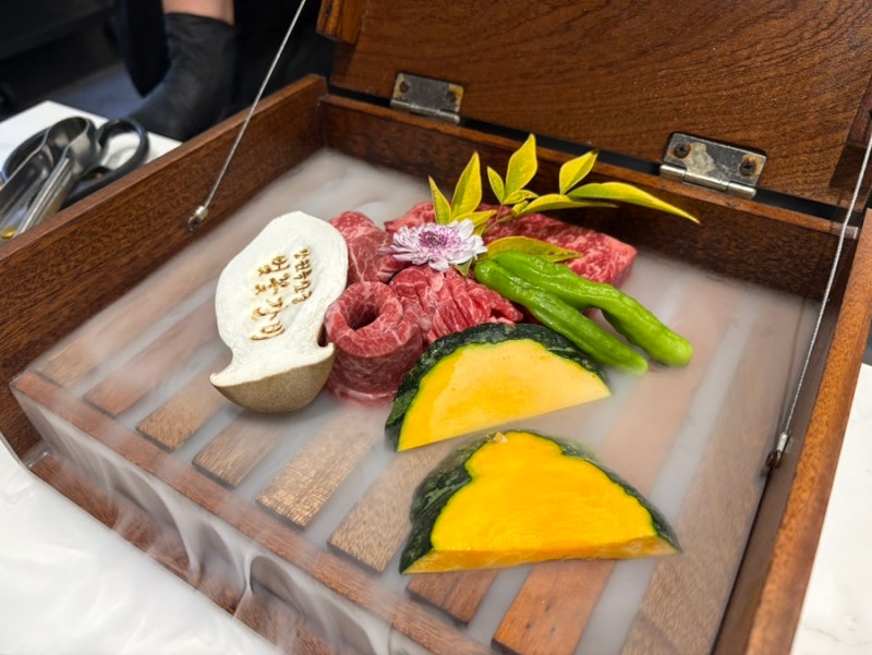 [진해] 고급스러운 소고기, 벚꽃 갈비 맛집 “성산명가”