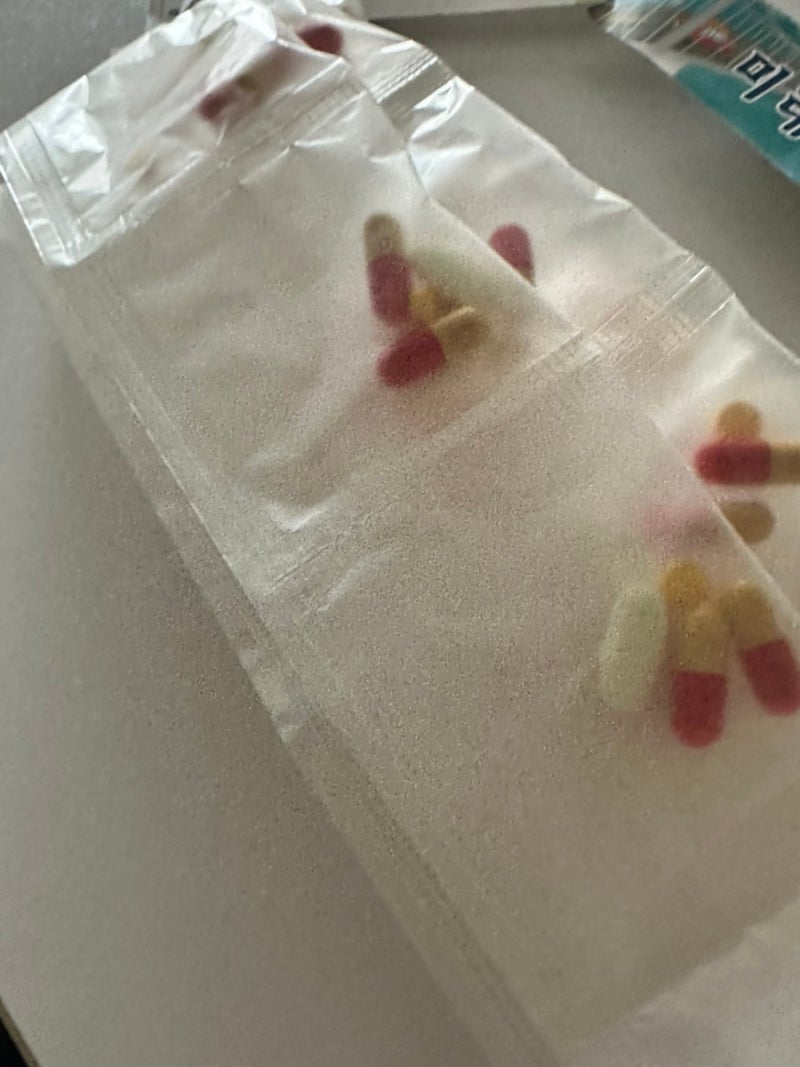 [건강] 헬리코박터균 제균 치료 1주 차 후기: 비급여 비용과 실비 보험 꿀팁,부작용,주의사항