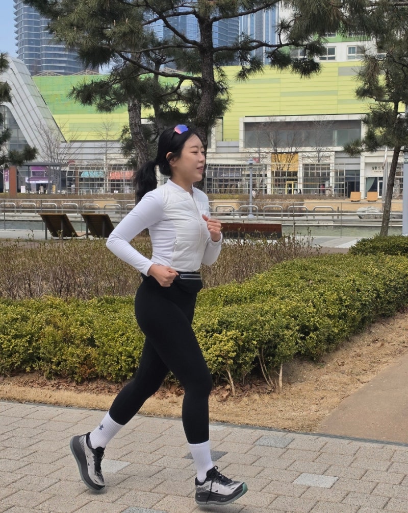 “가성비로 시작하기 좋았습니다” 온브레이크 러닝 아이템 3가지 직접 써본 솔직 후기