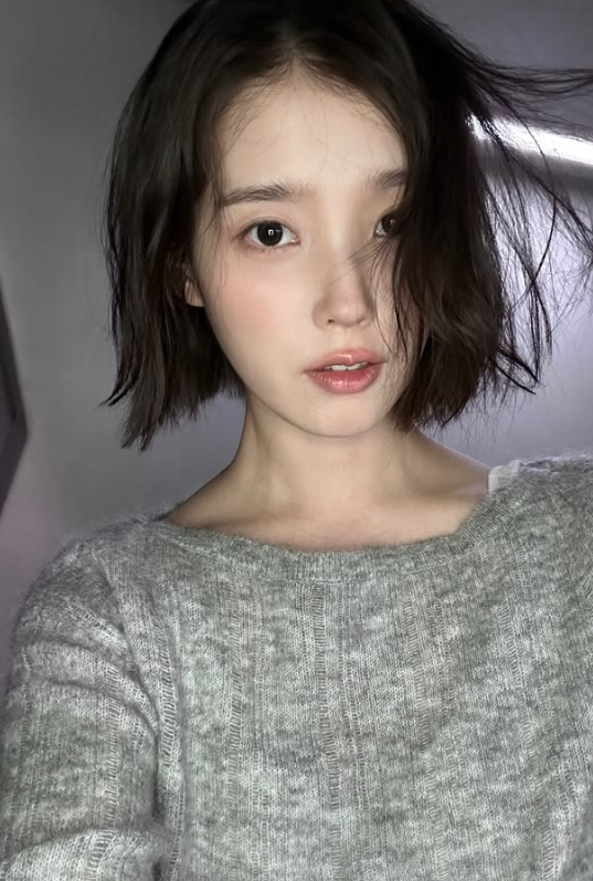 "Already 12 Years?" IU's Profile: Age, Real Name, Height, Dating Lee Jong-suk, and Her Current Status as Chamisul's Longest-Serving Model